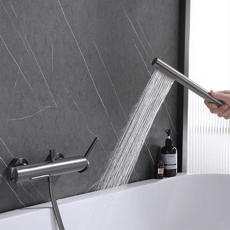 Mitigeur de baignoire cascade gris brossé