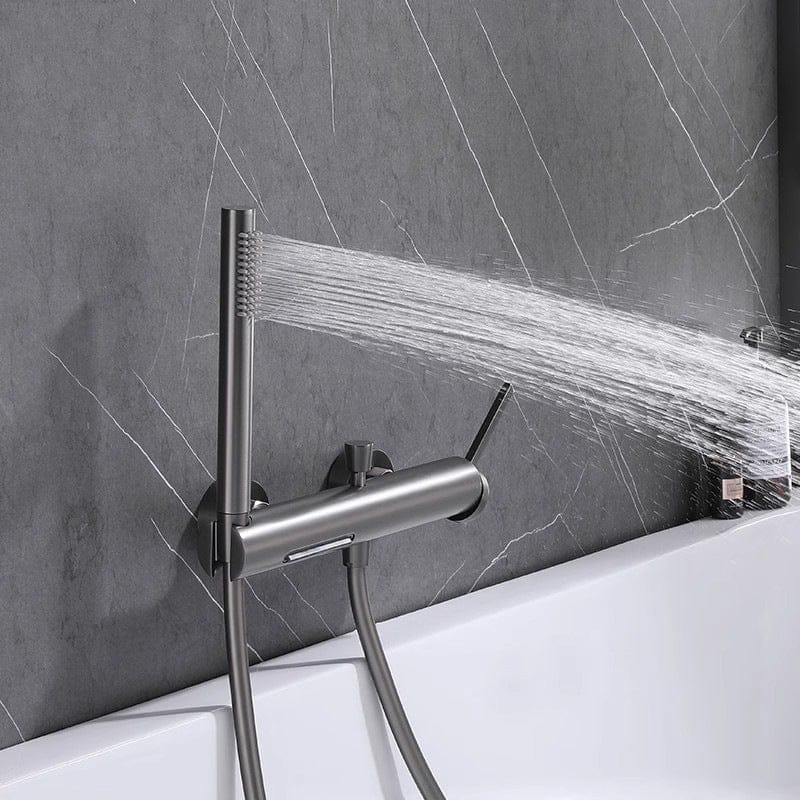 Mitigeur de baignoire cascade gris brossé