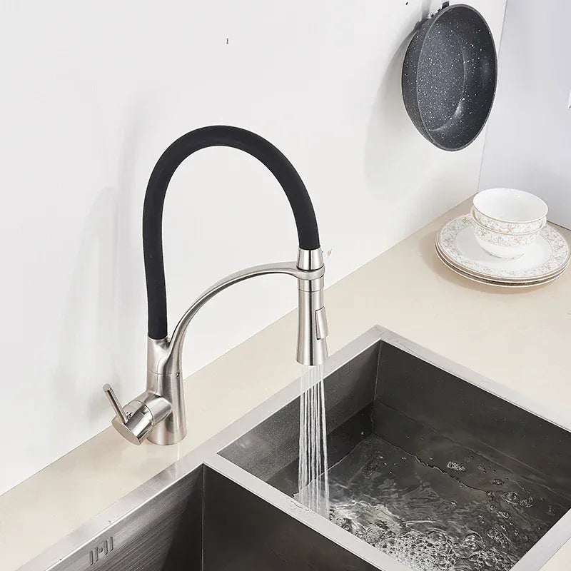 Mitigeur de cuisine en caoutchouc chromé