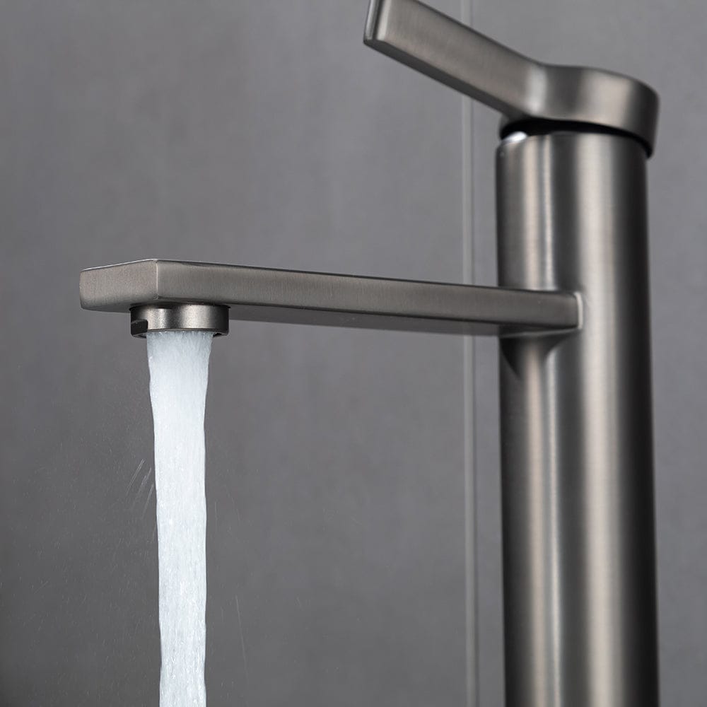 Mitigeur de lavabo de salle de bain gris brossé