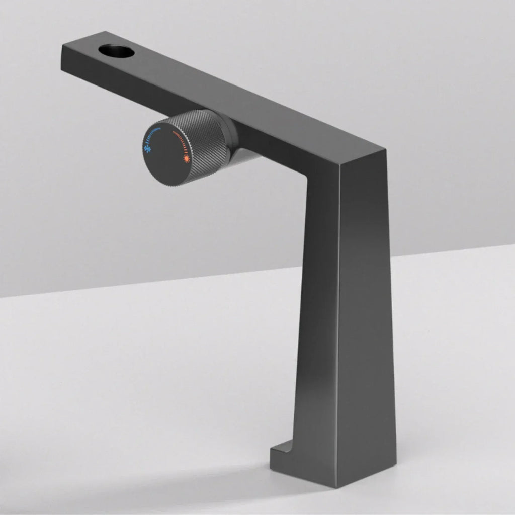 Mitigeur design pour lave main gris brossé