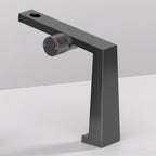 Mitigeur design pour lave main gris brossé