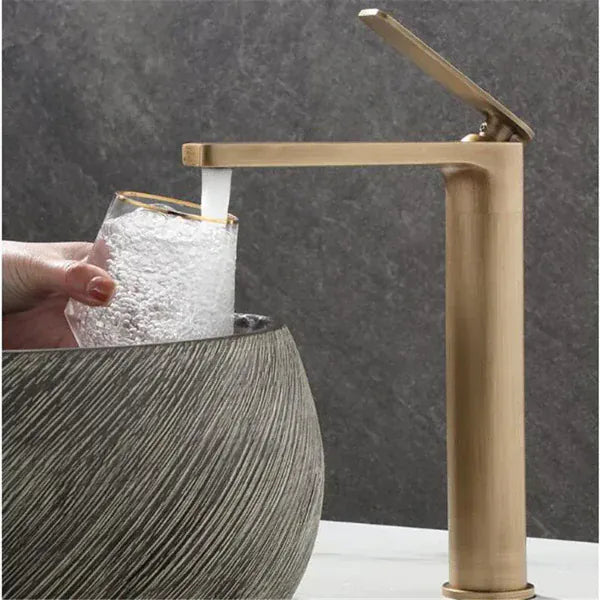 Mitigeur en laiton en or brossé