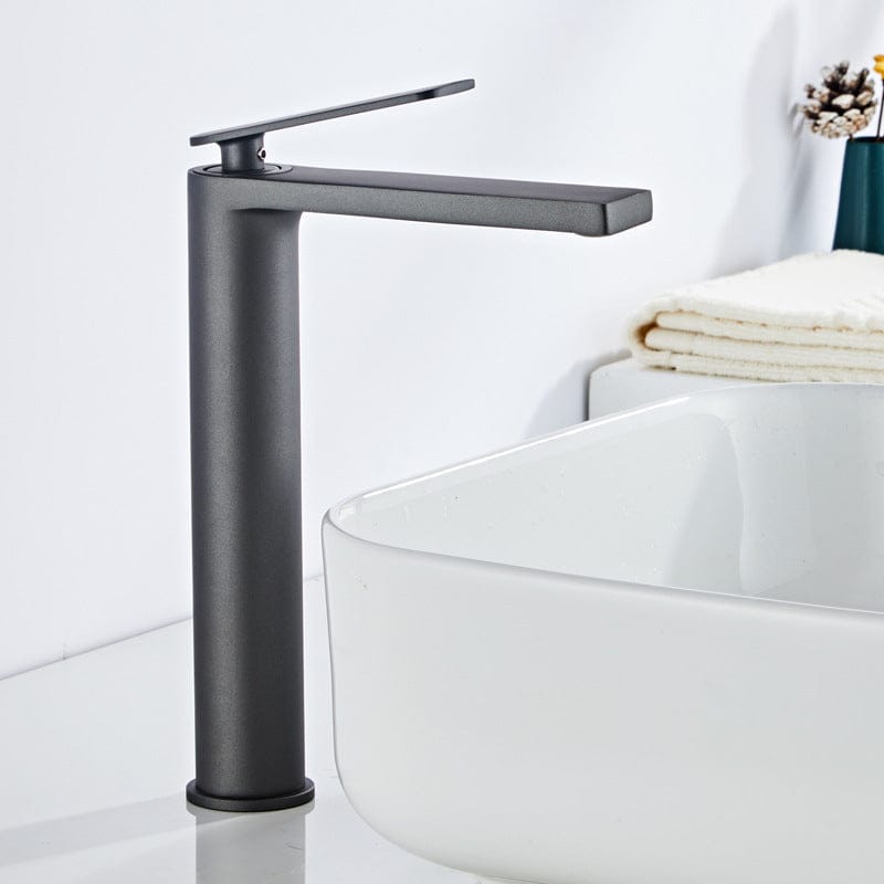 Mitigeur en laiton gris brossé