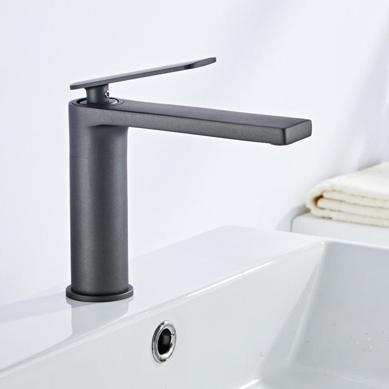 Mitigeur en laiton gris brossé