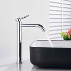 Mitigeur haut de lavabo chromé