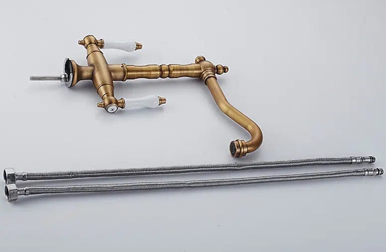 Robinet de salle de bain vintage