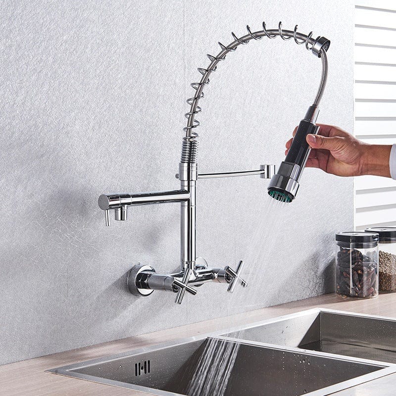 Robinet mural de cuisine chromé