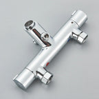 Robinet thermostatique de salle de bain chromé